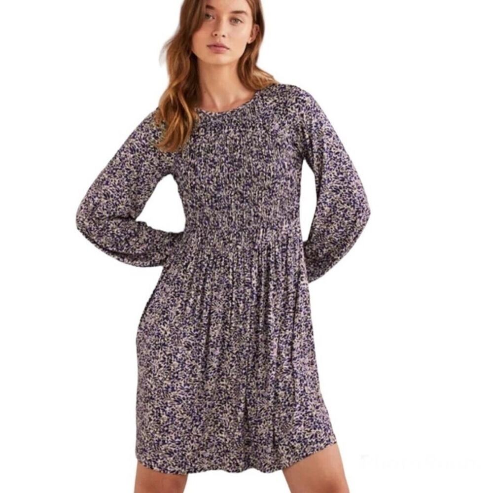 Boden | Smocked Bodice Jersey Dress Leaf Print Long Sleeves Blue Tan Size 8 Long